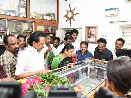 முன்னாள் எம்.பி வசந்தி ஸ்டான்லியின் மறைவு தி.மு.க-வுக்கும் இழப்பு.. ஸ்டாலின் வேதனை