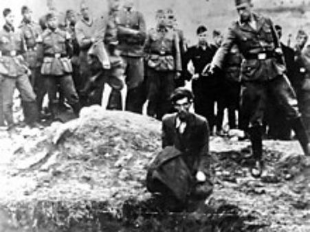 ஒவ்வொரு நாளும் ஒவ்வொரு சிந்தனை.. 100க்கணக்கான யூதர்கள் கொன்று குவிக்கப்பட்ட அந்த நாள்!