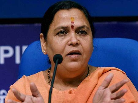 பாஜகவில் வெடித்தது மோதல்! சாத்வி பிரக்யாசிங் மீது மத்திய அமைச்சர் உமாபாரதி கடும் பாய்ச்சல்!