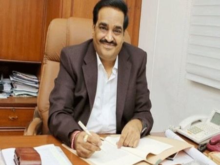 மிக அதிக வாக்குகள் வித்தியாசத்தில் வென்று சாதனை படைத்த குஜராத் பாஜக வேட்பாளர்!