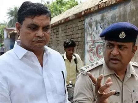 முசாபர்பூர் காப்பகத்தில் மாயமான 11 பெண்கள் கதி என்ன? தோண்ட தோண்ட எலும்புக்கூடுகள்.. சிபிஐ திடுக்