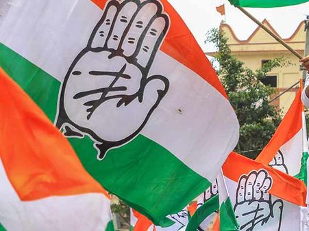 திரிபுராவிலும் இடதுசாரிகள் ‘தற்கொலை’யால் மரணத்தில் இருந்து மீண்டு எழுந்த காங்.