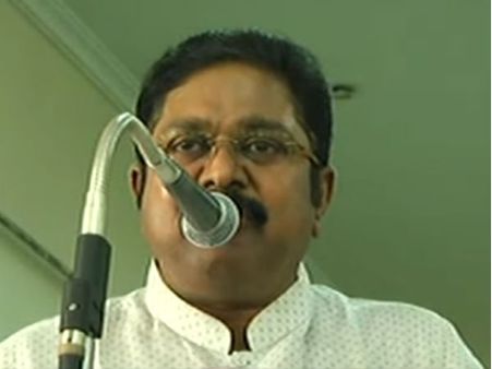 நடப்பது ஜெயலலிதா ஆட்சியா... மக்களை ஏமாற்றுகிறார் பழனிசாமி... டிடிவி காட்டம்