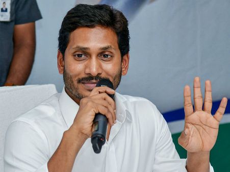 ஜெகன்மோகன் ரெட்டிக்கு ஆளுநர் அழைப்பு... வருகிற 30 ஆம் தேதி முதல்வராக பதவியேற்கிறார்