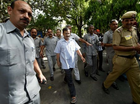 இந்திரா காந்தியை போல் என்னையும் கொன்றுவிடுவார்கள்.. பகீர் கிளப்பும் கெஜ்ரிவால்!