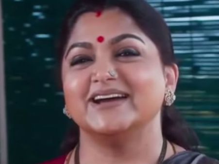 குஷ்பூ வீட்டுல குளுகுளு தோட்டமாமே... நமக்கும் காட்டுவாரா!