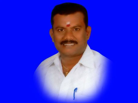 மானாமதுரையில் பயங்கரம்.. நடைப்பயிற்சியின் போது சுற்றி வளைத்த மர்ம கும்பல்.. அமமுக பிரமுகர் படுகொலை