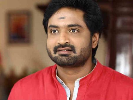 மாயன் கண் கலங்கினாலும் சும்மா தில்லா நிக்கறானே...!