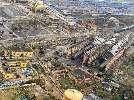 ஃபனி புயல் கோர தாண்டவம்... ஒடிசாவில் பலி எண்ணிக்கை 33 ஆக உயர்வு