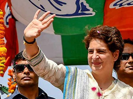 உ.பியில் பாஜகவிற்கு அதிர்ச்சி வைத்தியம் அளிக்கும் பிரியங்கா.. ஷாக்கிங் பிளான் இதுதான்!