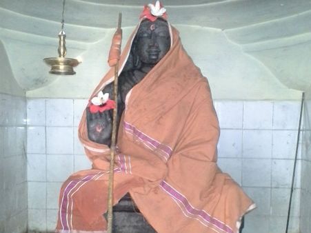 சிவ ரூபமான ஆதி சங்கரர்... பெருமாள் ரூபமான ராமானுஜர் - அவதார ஜெயந்தி விழா 