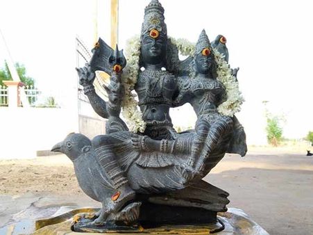 சோமவதி அமாவாசையில் மிளகாய் வற்றல் யாகம்- அரச மரம் சுற்றினால் ஆயிரம் பலன் உண்டு