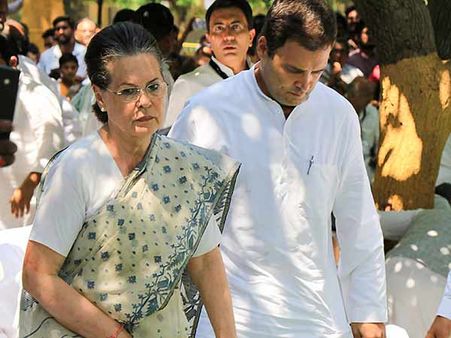 சோனியா பிரசவத்தின்போது நான் இருந்தேன்.. ராகுல் டெல்லியில்தான் பிறந்தார்.. கேரள நர்ஸ் பரபர பேட்டி