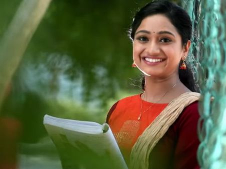 சந்திரகுமாரி நேரத்துல தமிழ் செல்வியா? அப்போ சந்திரகுமாரி கதி...?