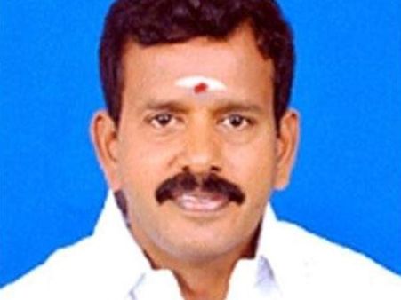 கட்சி பதவியை உதறியாச்சு.. அடுத்து என்ன? தோப்பு வெங்கடாசலம் பரபர!