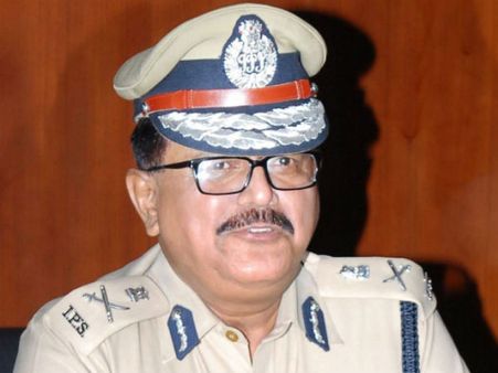 அரசுக்கு எதிராக போலீசாரும் போராடும் நாள் விரைவில் வரும்.. அசுதோஷ் விவகாரத்தில் வலுக்கும் எதிர்ப்பு