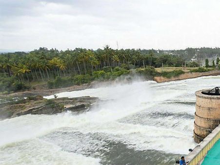 காவிரியிலிருந்து தமிழகத்திற்கு ஜூன், ஜூலை மாத பங்கை வழங்க வேண்டும்: மேலாண்மை ஆணையம் அதிரடி
