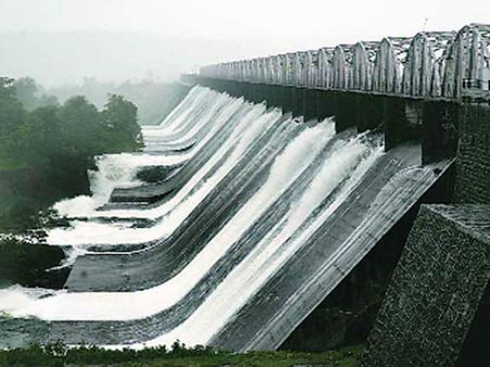 கடந்த ஆண்டை ஒப்பிட்டால் நடப்பாண்டு முக்கிய அணைகளில் அதிக நீர் இருப்பு.. மத்திய அரசு தகவல்