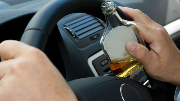 போதையில் வாகனம் ஓட்டினால் இனி ரூ.10,000 அபராதம்.. என்ன தவறுக்கு என்ன அமவுன்ட்.. முழு விவரம்