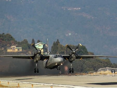 இஸ்ரோ இறங்கியும் முடியலையா? இன்றாவது தகவல் வருமா மாயமான விமானத்திற்காக காத்திருக்கும் உறவினர்கள்!