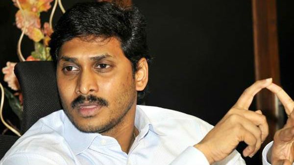 அடடா.. இது சூப்பராருக்கே.. குழந்தைகளை படிக்க வைக்கும் தாய்மார்களுக்கு ரூ.15000: அசத்தும் ரெட்டிகாரு!