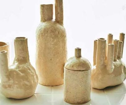 மனித சிறுநீரில் இருந்து உருவாக்கப்படும் பீங்கான் பாத்திரங்கள்.. சீனப் பெண்ணின் அபார கண்டுபிடிப்பு!