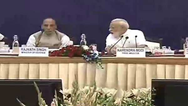 ஏற்றுமதியை ஊக்குவிப்பதில் மாநில அரசுகள் கவனம் செலுத்த வேண்டும்.. நிதி ஆயோக் கூட்டத்தில் மோடி பேச்சு