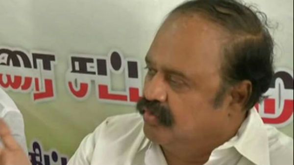 தங்கதமிழ்ச் செல்வனை டிடிவி தினகரன் நீக்கமாட்டார்.. புகழேந்தி உறுதி