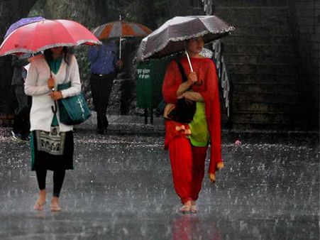 65 ஆண்டுகளில் 2வது முறையாக குறைந்த மழையளவு: நாடு முழுவதும் 100 மிமீ கூட பெய்யல.. வானிலை மையம் பகீர்!