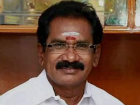 திமுகவினர் நடத்தும் பள்ளிகளில் இந்தி கற்பிக்கப்படுவது ஏன்?... அமைச்சர் செல்லூர் ராஜூ கேள்வி