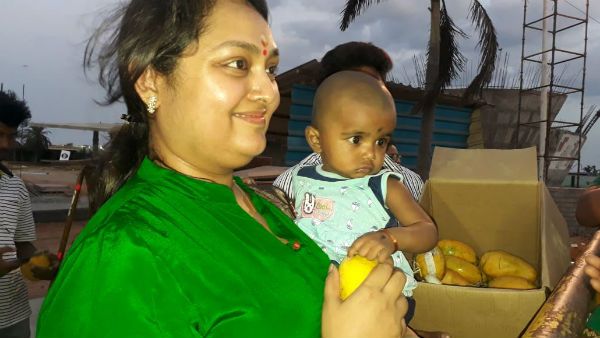 கூடையும், கையுமாக பீச்சுக்கு வந்த நடிகை விந்தியா.. ஏன்.. எதற்கு?