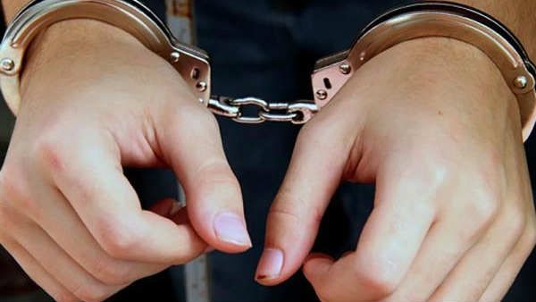 குடியை நிறுத்தச் சொல்லி சண்டை போட்ட அம்மா... பெட்ரோல் ஊற்றி எரித்த மகன் கைது