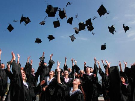 பள்ளி பெற்றோர் மீட்டிங்கில்.. என்ஜினியரிங் படிக்கவைக்க ஆசை.. ஒருவர் மட்டுமே கை தூக்கிய கொடுமை