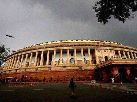 மீண்டும் வரும் முத்தலாக் தடை சட்ட மசோதா.. இன்று லோக்சபாவில் தாக்கல் செய்யப்படுகிறது!