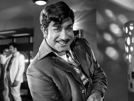 திராவிடம், தேசியம், தமிழ்த் தேசியம்.. சிவாஜி எனும் ஆளுமை கண்ட அரசியல்!