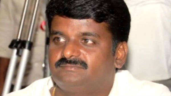 அப்போது ரெய்டு.. இப்போது சொத்துக்கள் முடக்கம்.. குட்கா வழக்கில் விஜயபாஸ்கருக்கு மீண்டும் சிக்கல்!