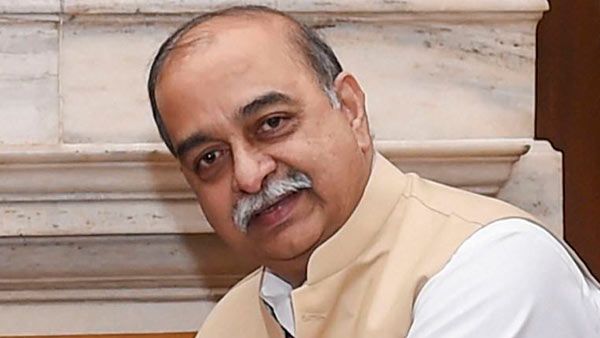 மத்திய நேரடி வரிகள் வாரியத்தின் அகிலேஷ் ரஞ்சன் விருப்ப ஓய்வு.. தலைவர் பதவி கிடைக்காததால் அதிருப்தி?