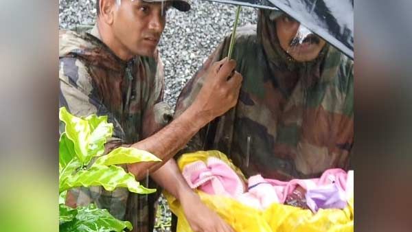 வயநாட்டில் பெரும் வெள்ளப்பெருக்கு.. பச்சிளம் குழந்தையையும் விடவில்லை.. பத்திரமாக மீட்ட ராணுவம்