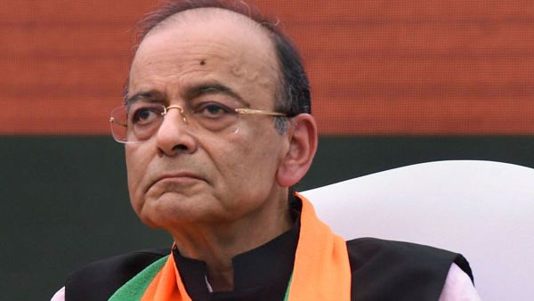 அருண்ஜேட்லி தொடர்ந்து கவலைக்கிடம்.. உயிர்காக்கும் கருவிகள் பொருத்தம்.. பாஜகவினர் கவலை