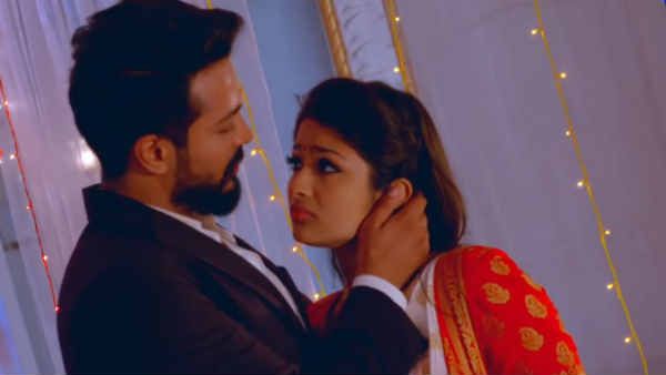 Arundhathi serial: ஆவிக்கு ஆசை பேராசை கோபம் பொறாமை எல்லாம் வருதே!