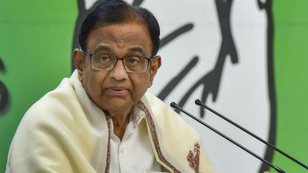 ஜம்மு காஷ்மீரில் வீட்டுக் காவலில் அரசியல் கட்சி தலைவர்கள்... ப.சிதம்பரம் கடும் கண்டனம்