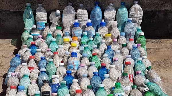 பீச் மணலை பாட்டிலில் சேகரித்த சுற்றுலாபயணிகள்.. 6 ஆண்டு சிறை, ரூ. 2.5 லட்சம் அபராதம்?