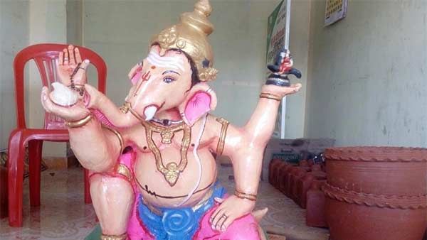 விநாயகர் சதுர்த்தி 2019: களிமண், மாட்டுச்சாணம் விதை விநாயகர் #GaneshChaturthi