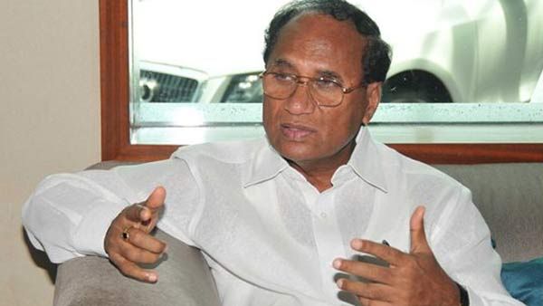 சட்டசபை இடமாறியபோது சொந்த கடையில் பர்னிச்சர்களை பதுக்கிய முன்னாள் சபாநாயகர்.. ஆந்திரத்தில் பரபரப்பு