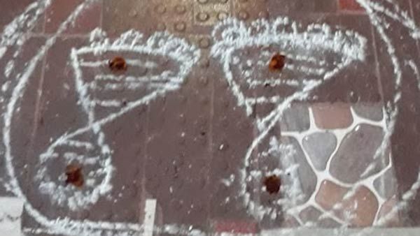 கிருஷ்ண ஜெயந்தி 2019: வீடுகளில் பாத கோலம் போடுங்க... குட்டிக்கண்ணன் ஓடோடி வருவான்