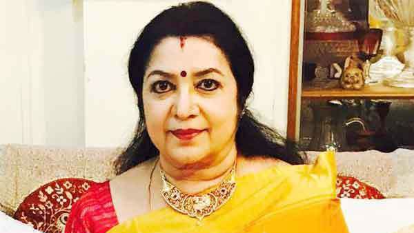 நடிகை லதாவுக்கு அதிமுகவில் முக்கியப் பதவி.. விரைவில் வருகிறது அறிவிப்பு!