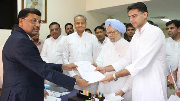 ராஜஸ்தான் ராஜ்யசபா தேர்தல்: மன்மோகன்சிங் வேட்பு மனுத் தாக்கல்!