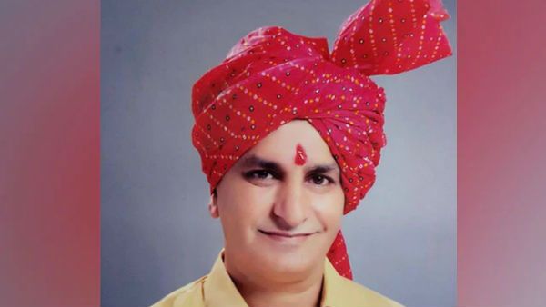 கண்ட இடங்களில் தொட்டு துப்பாக்கி முனையில் பலாத்காரம்.. பாஜக முன்னாள் எம்எல்ஏ மீது மருமகள் புகார்