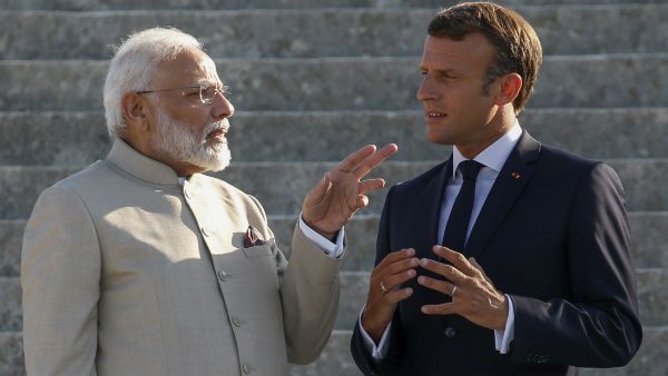 நீங்களே உட்கார்ந்து பேசுங்க.. காஷ்மீர் விஷயத்தில் 3வது நாட்டை தலையிட விடாதீங்க.. பிரான்ஸ் அதிபர்