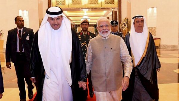 2 நாள் பயணமாக அபுதாபி சென்றார் பிரதமர் மோடி.. விமான நிலையத்தில் உற்சாக வரவேற்பு!